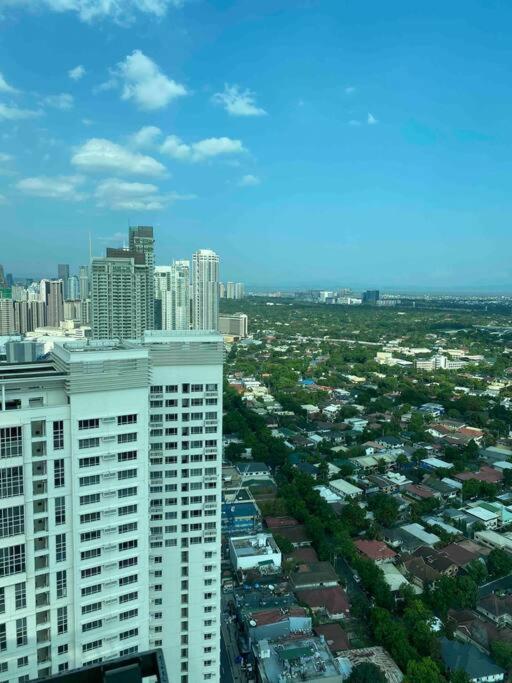 Makati Penthouse With Stunning City Skyline View Manila Exteriör bild
