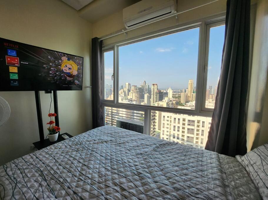 Makati Penthouse With Stunning City Skyline View Manila Exteriör bild